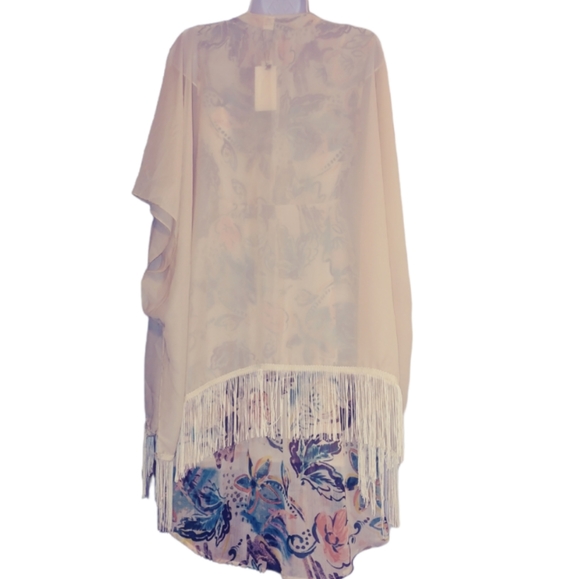 NWT Cream Kimono - Picture 6 of 12
